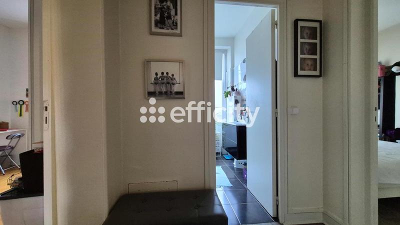Appartement - 85 m² - 5 pièces
