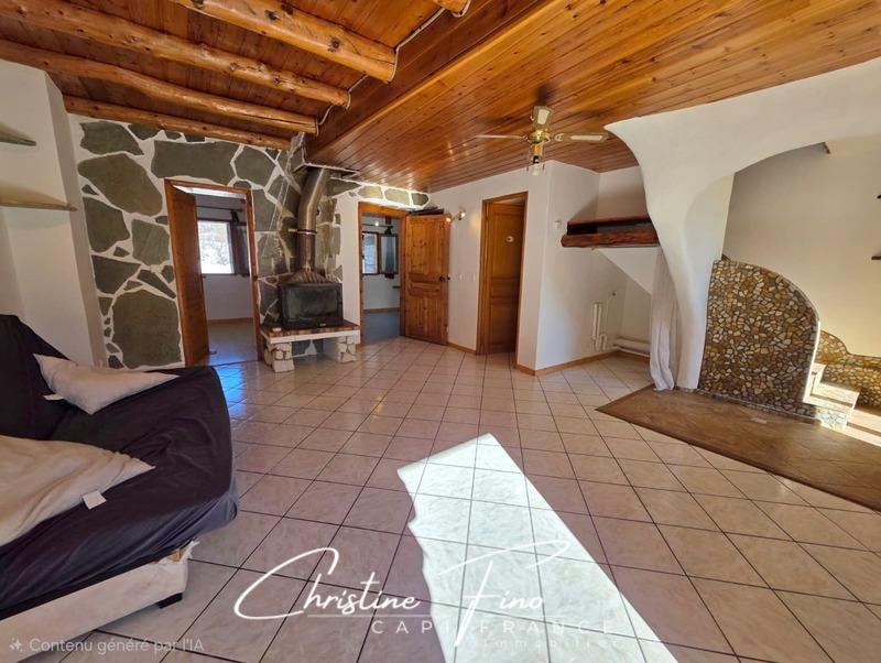 Appartement - 98 m² - 5 pièces