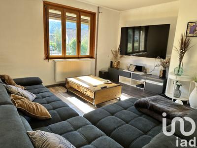 Maison - 168 m² - 8 pièces