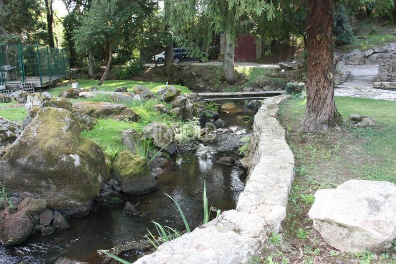 Maison - 266 m² - 9 pièces