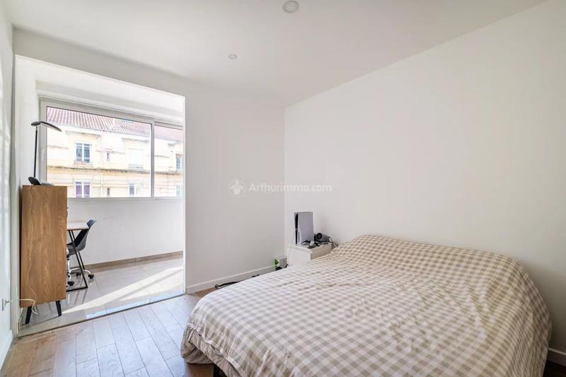 Appartement - 84 m² - 4 pièces