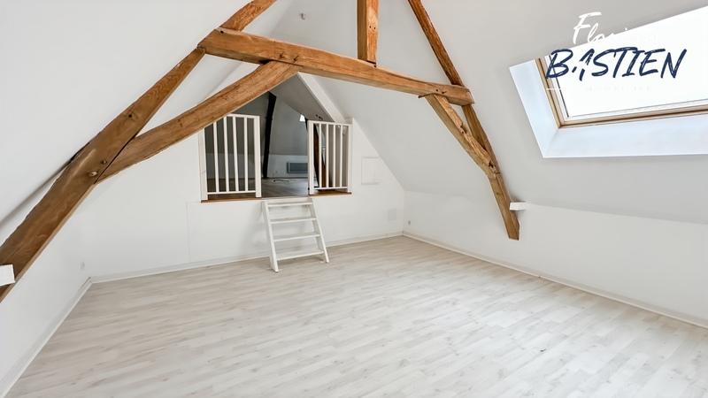 Corps de ferme - 234 m² - 8 pièces