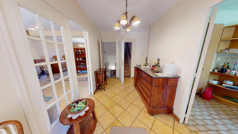 Maison - 142 m² - 7 pièces