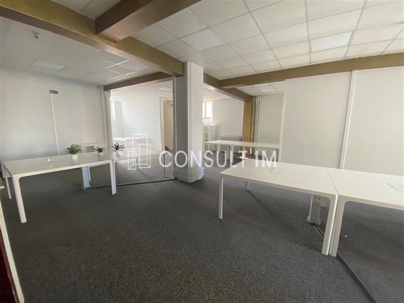 Bureau - 180 m²