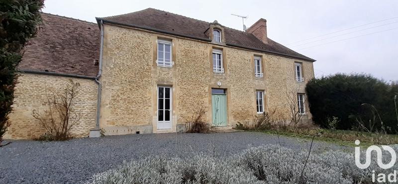 Maison - 140 m² - 5 pièces