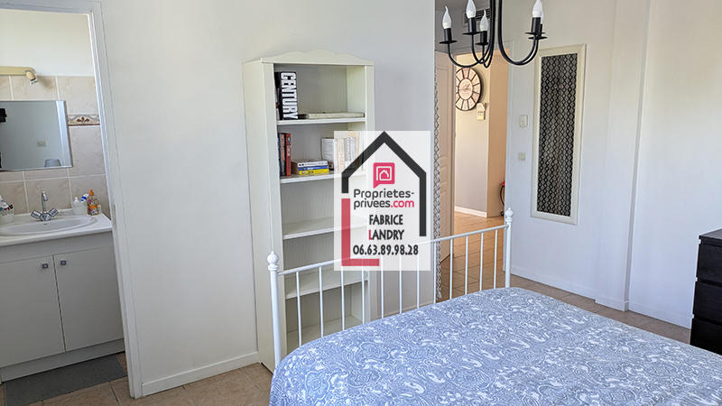 Villa - 100 m² - 5 pièces