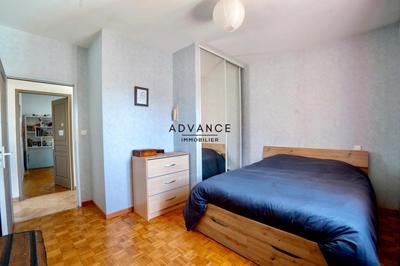 Maison - 170 m² - 5 pièces