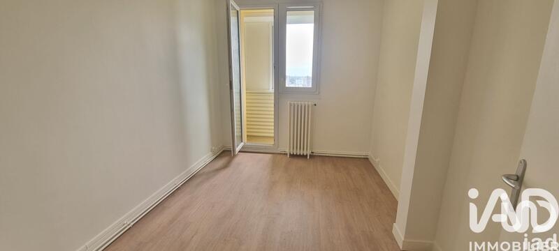 Appartement - 90 m² - 5 pièces