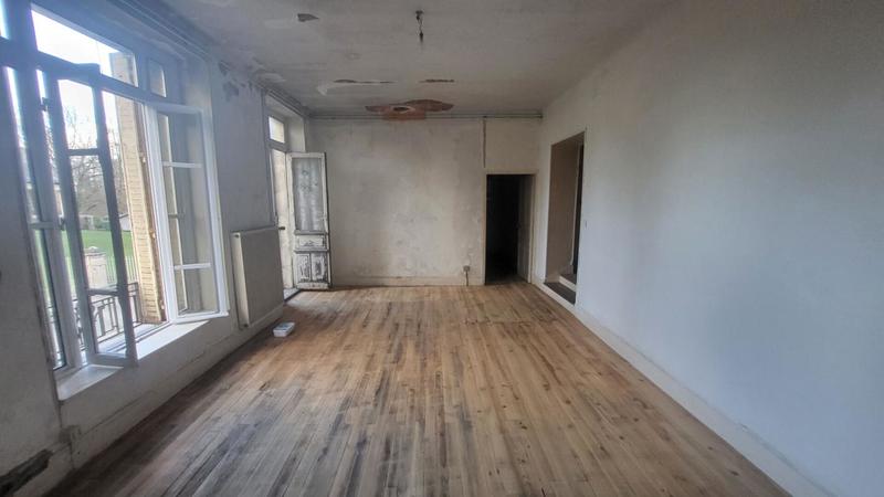 Maison - 190 m² - 9 pièces