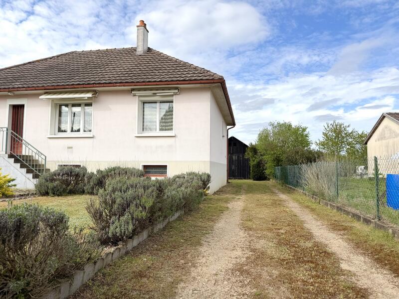 Maison - 87 m² - 5 pièces