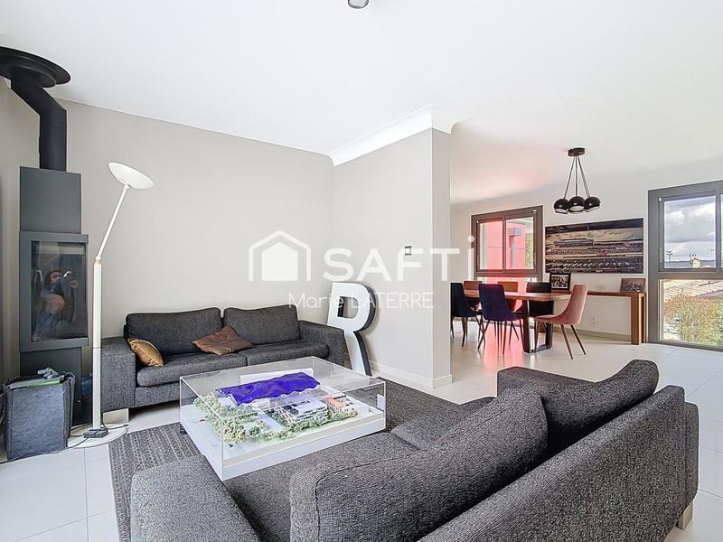 Villa - 285 m² - 7 pièces