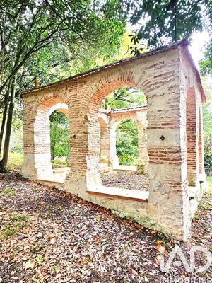 Château - 900 m² - 17 pièces