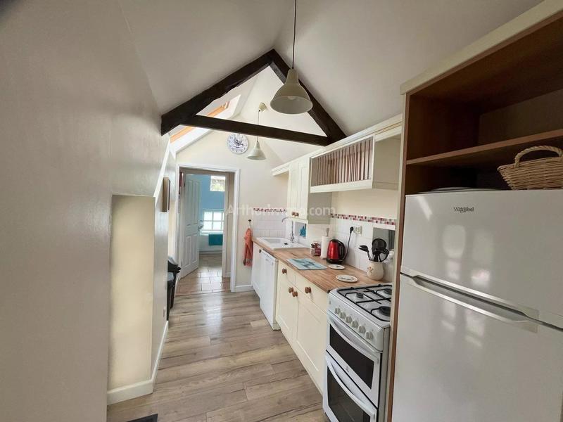 Maison - 241 m² - 13 pièces