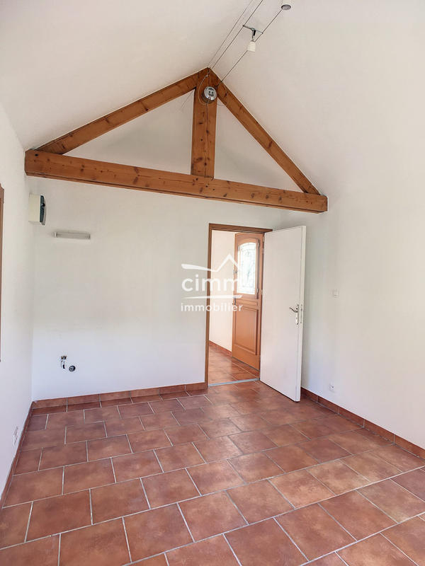 Bureau - 20 m² - 2 pièces