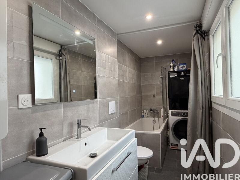 Maison - 108 m² - 5 pièces