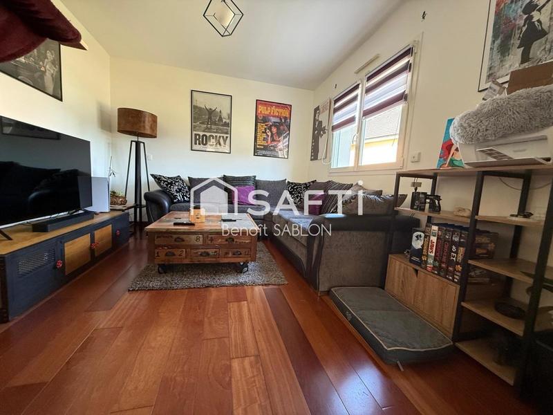 Maison - 210 m² - 6 pièces