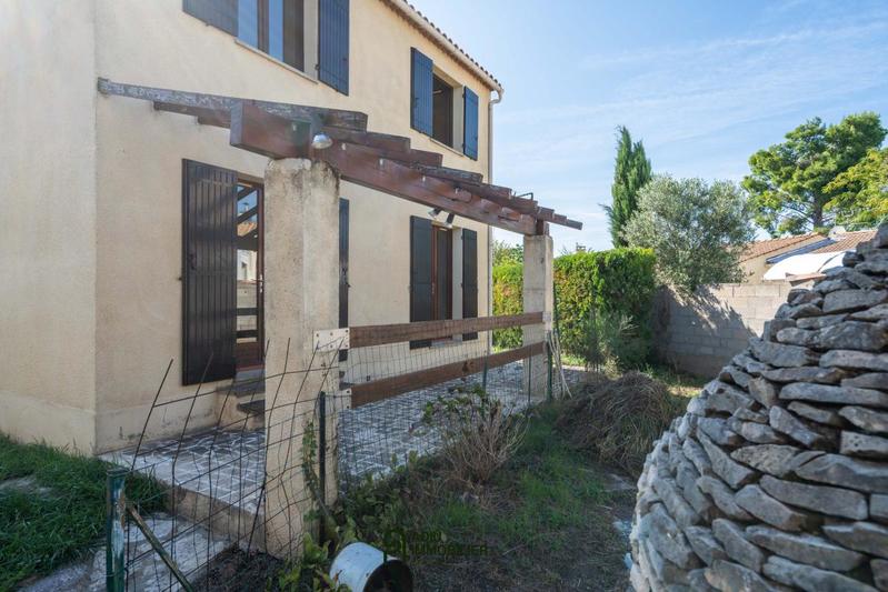 Villa - 99 m² - 4 pièces