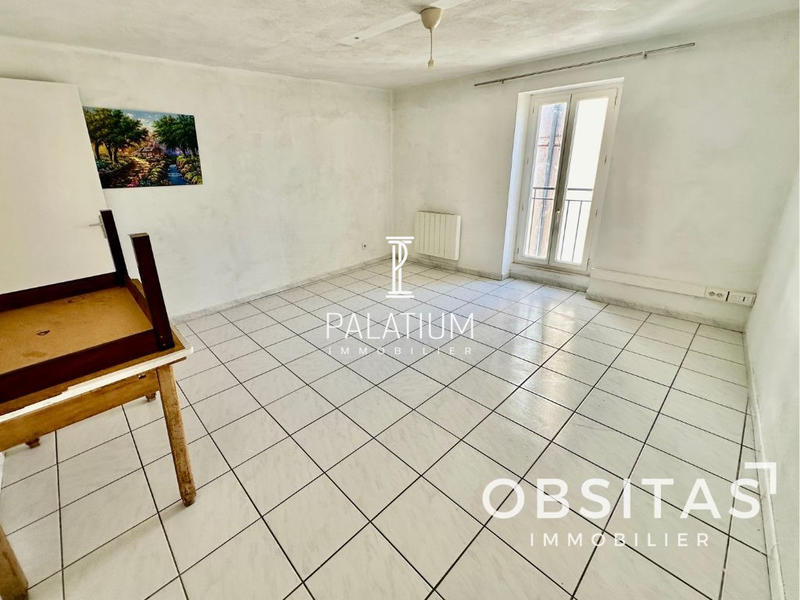 Appartement - 98 m² - 6 pièces