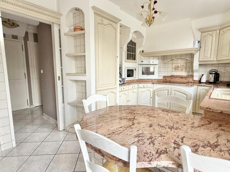 Maison - 125 m² - 7 pièces