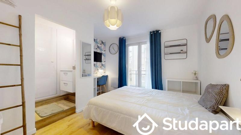 Chambre - 11 m² - 1 pièce