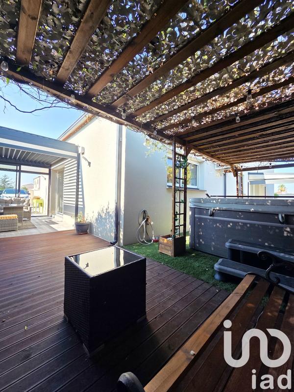 Maison - 195 m² - 7 pièces