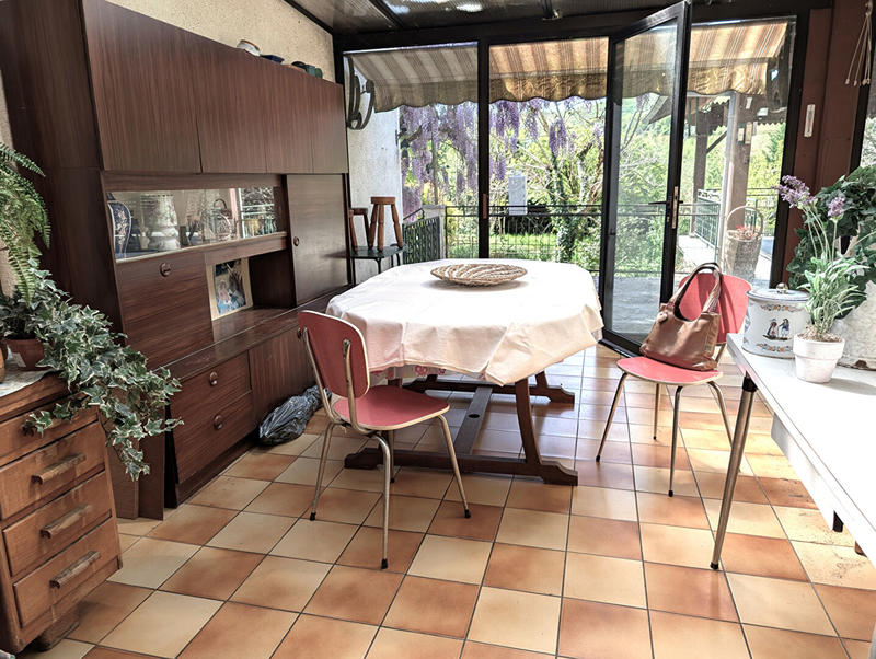 Maison - 138 m² - 6 pièces