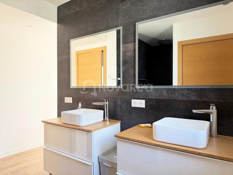 Villa - 185 m² - 7 pièces