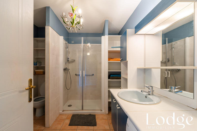 Appartement - 101 m² - 4 pièces