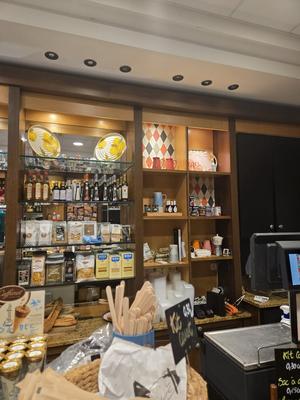 Fonds de commerce - 180 m²