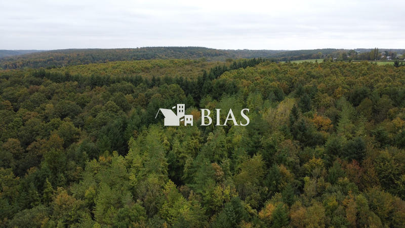 Terrain de loisirs - 490 000 m²