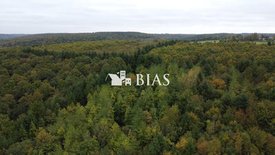 Terrain de loisirs - 490 000 m²