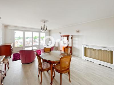 Appartement - 108 m² - 4 pièces