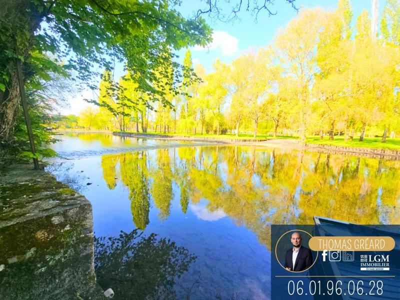 Propriété - 250 m² - 6 pièces