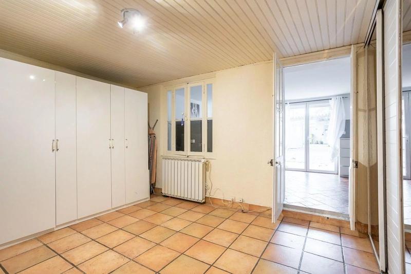 Appartement - 196 m² - 6 pièces