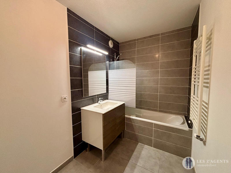 Appartement - 43 m² - 2 pièces