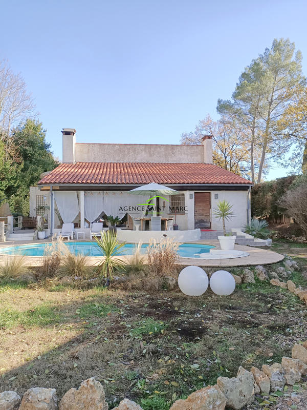 Maison - 115 m² - 5 pièces