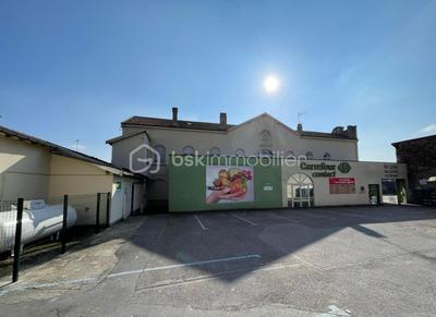 Immeuble - 1 015 m² - 10 pièces