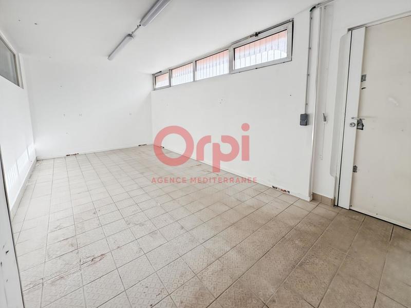 Local commercial - 69 m²