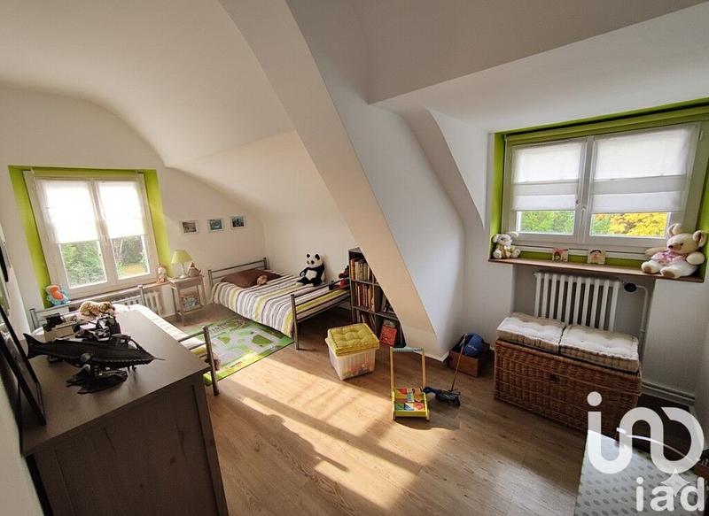 Maison - 203 m² - 6 pièces