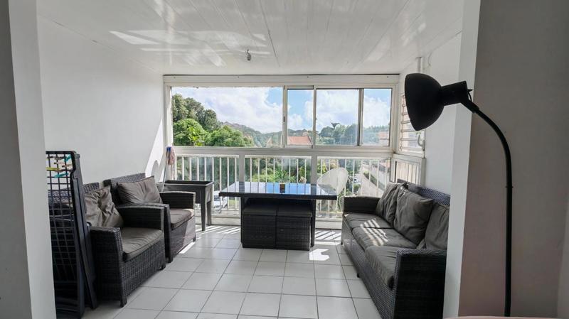 Appartement - 87 m² - 5 pièces