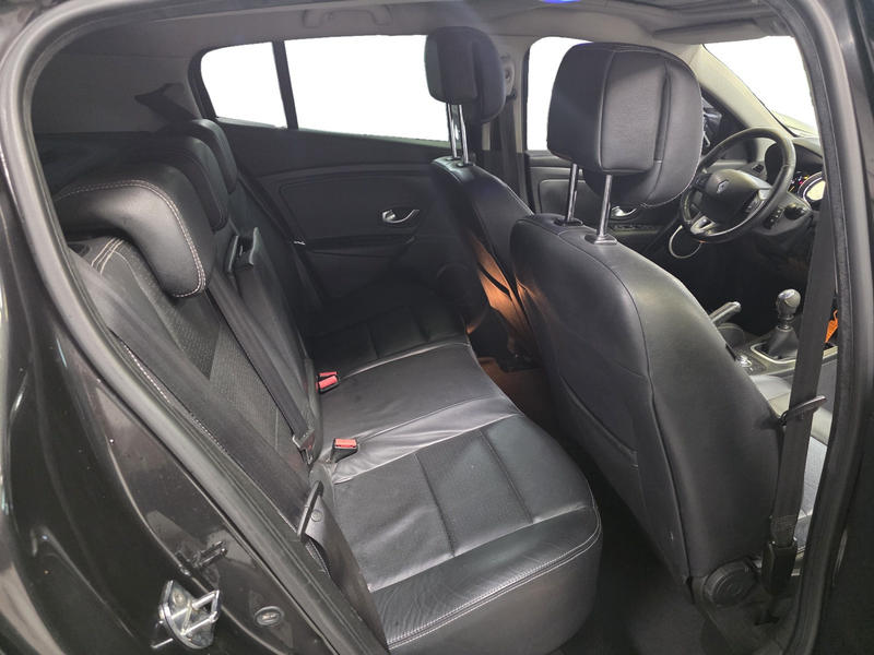 Renault Megane 3 - 1.9 dCi 130 Cv Dynamique