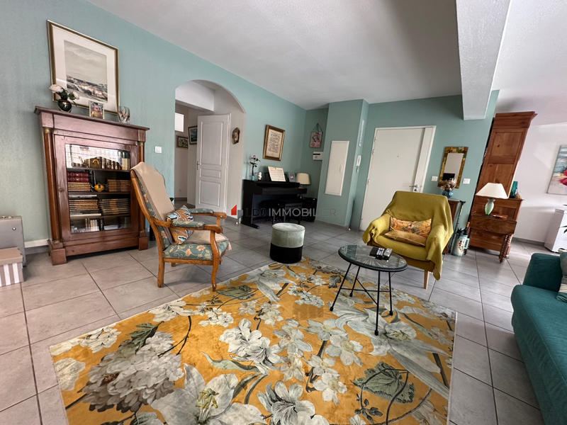 Appartement - 108 m² - 4 pièces