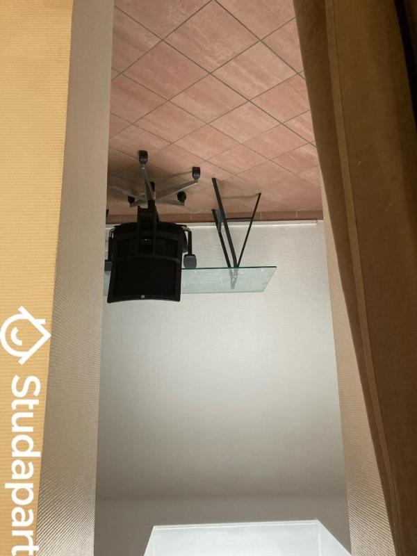 Chambre - 15 m² - 1 pièce