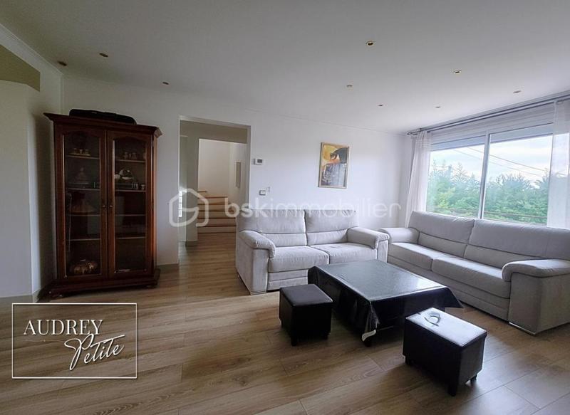 Maison - 148 m² - 7 pièces