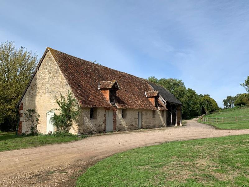 Maison - 420 m² - 11 pièces