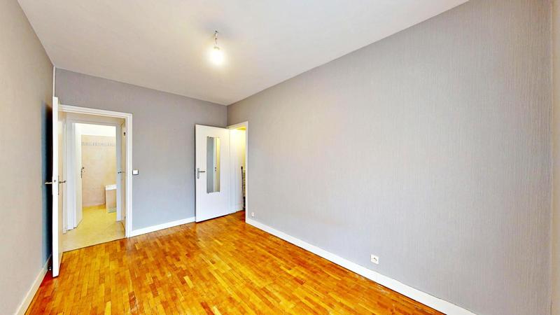 Appartement - 76 m² - 4 pièces