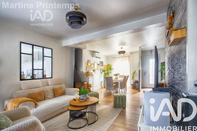 Maison - 141 m² - 8 pièces