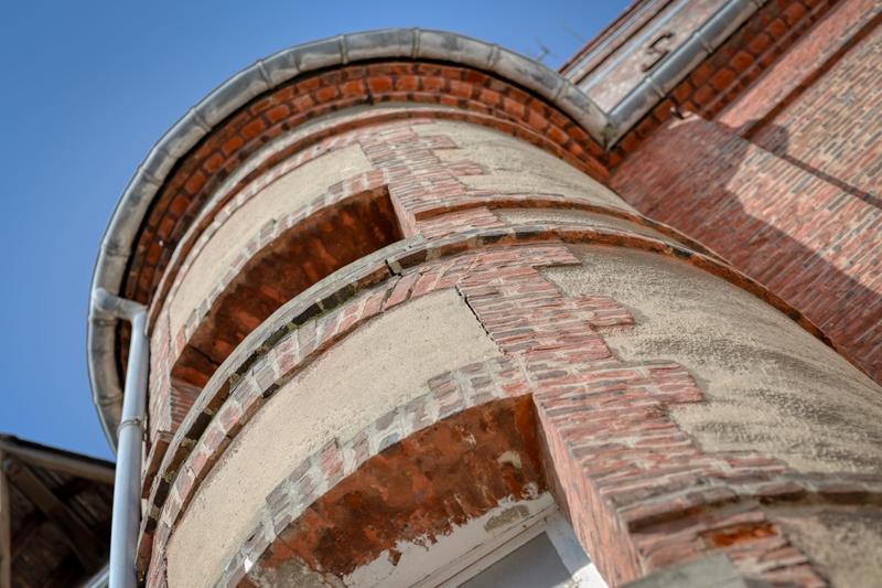 Maison - 280 m² - 10 pièces