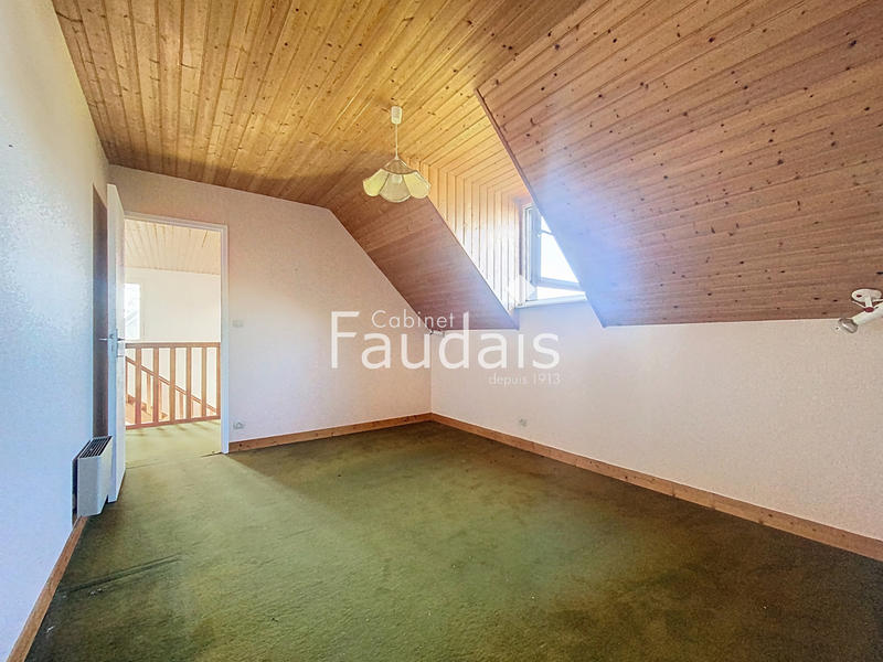 Maison - 100 m² - 6 pièces