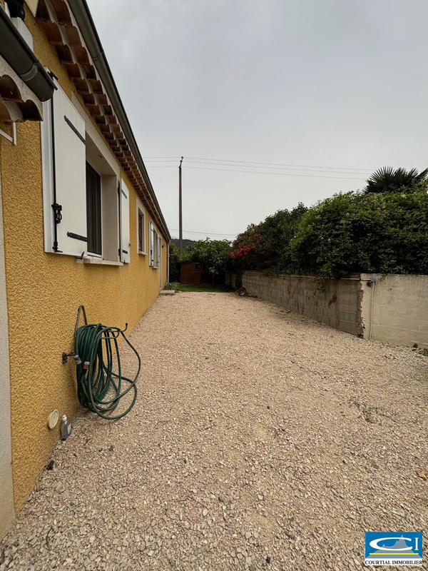 Villa - 90 m² - 4 pièces